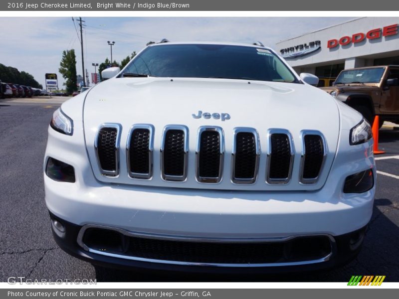 Bright White / Indigo Blue/Brown 2016 Jeep Cherokee Limited