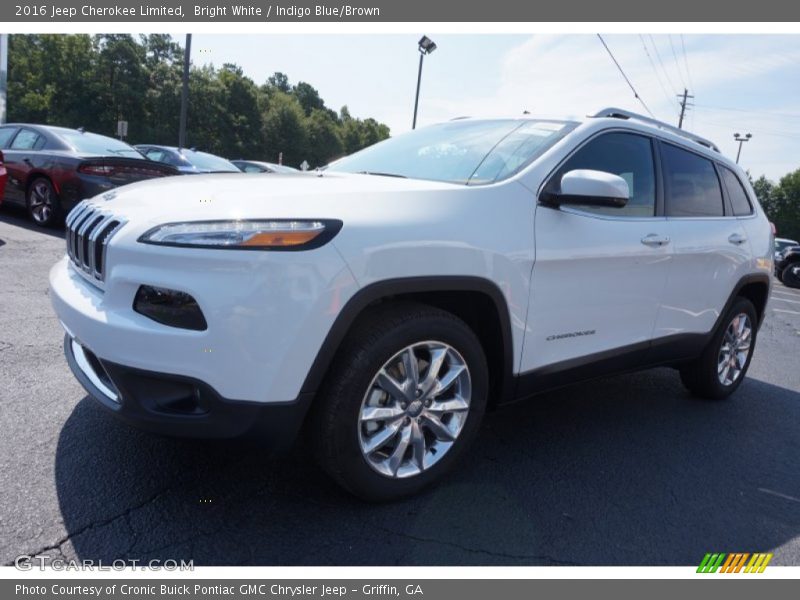 Bright White / Indigo Blue/Brown 2016 Jeep Cherokee Limited