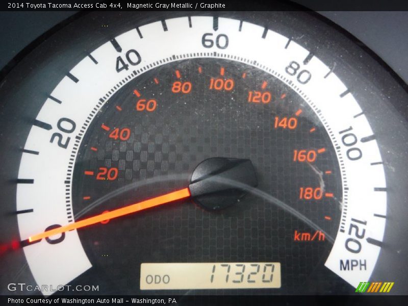 Magnetic Gray Metallic / Graphite 2014 Toyota Tacoma Access Cab 4x4
