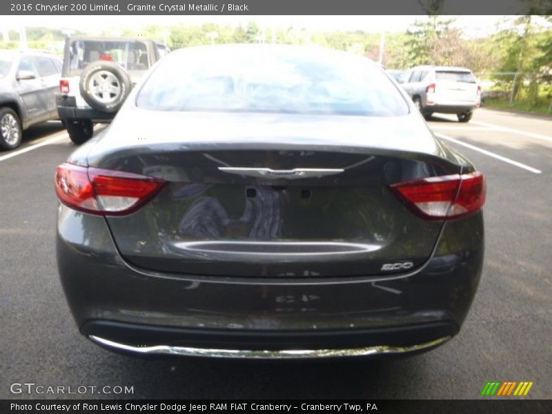 Granite Crystal Metallic / Black 2016 Chrysler 200 Limited