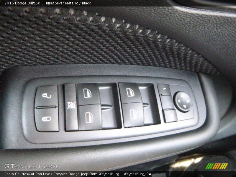 Billet Silver Metallic / Black 2016 Dodge Dart SXT