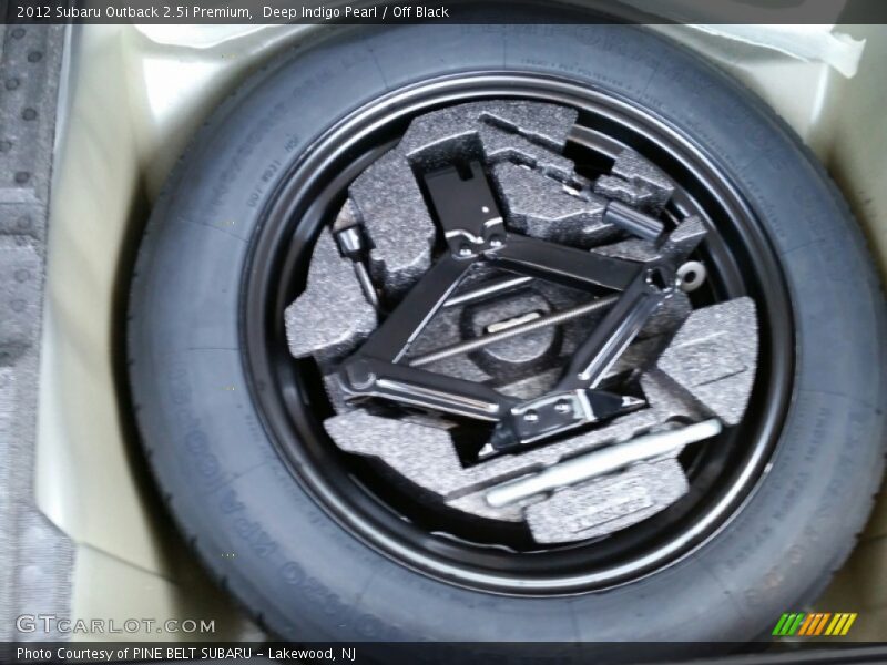 Deep Indigo Pearl / Off Black 2012 Subaru Outback 2.5i Premium