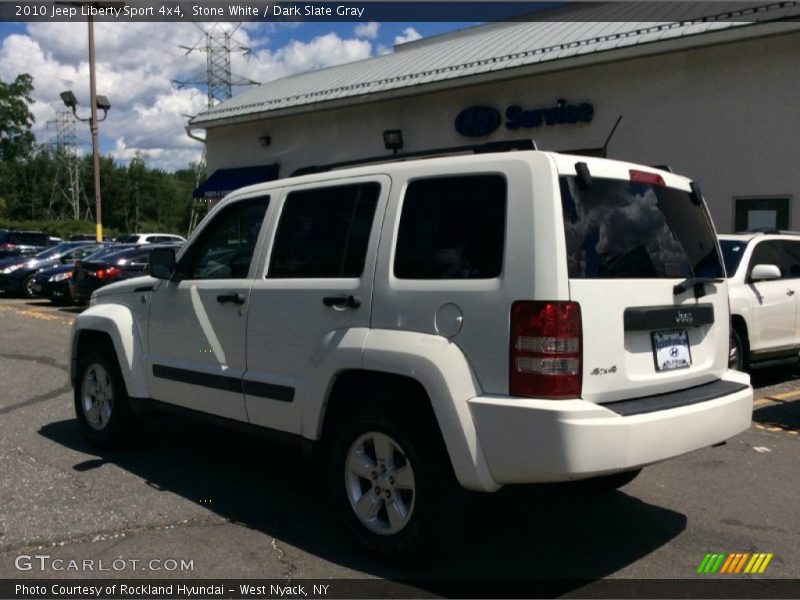 Stone White / Dark Slate Gray 2010 Jeep Liberty Sport 4x4