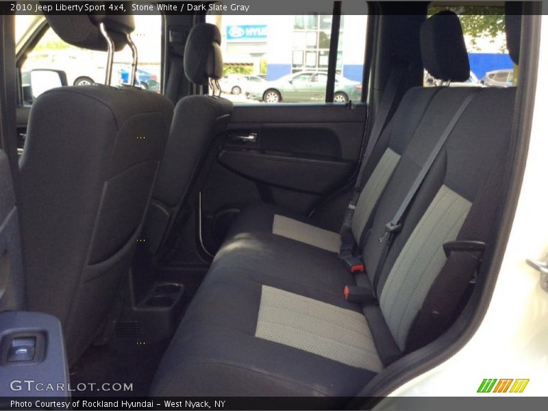 Stone White / Dark Slate Gray 2010 Jeep Liberty Sport 4x4