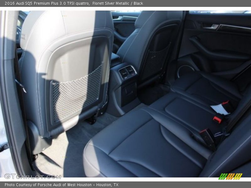Florett Silver Metallic / Black 2016 Audi SQ5 Premium Plus 3.0 TFSI quattro