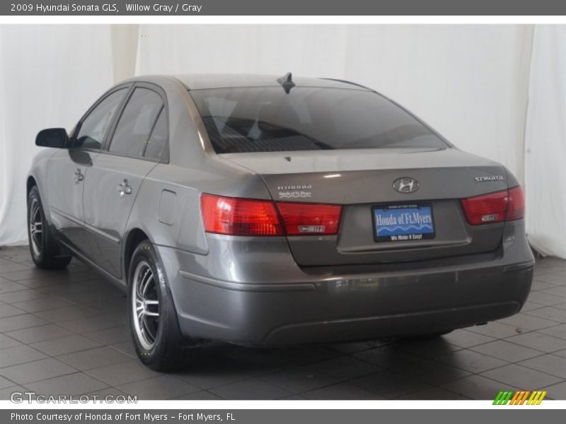Willow Gray / Gray 2009 Hyundai Sonata GLS