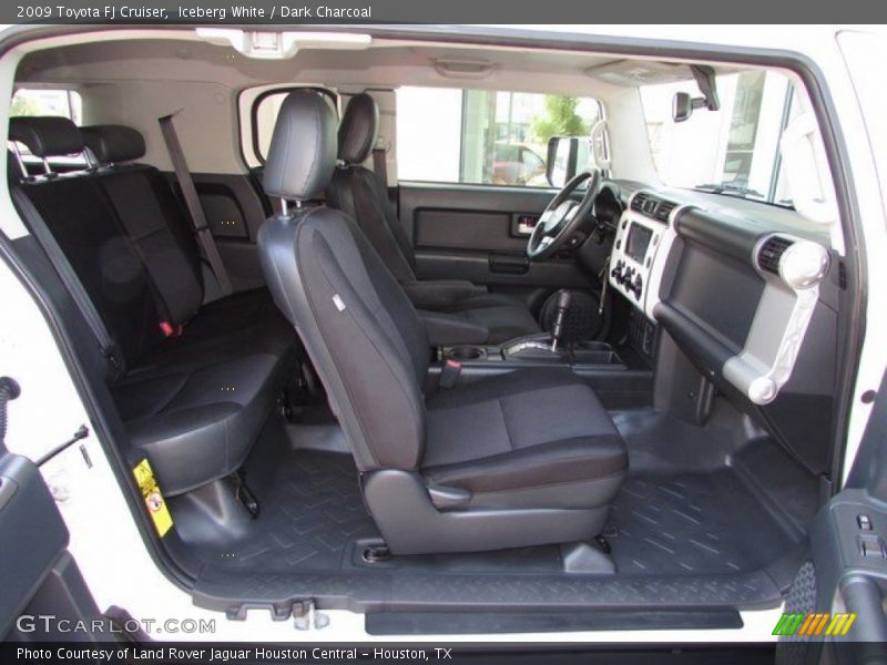 Iceberg White / Dark Charcoal 2009 Toyota FJ Cruiser