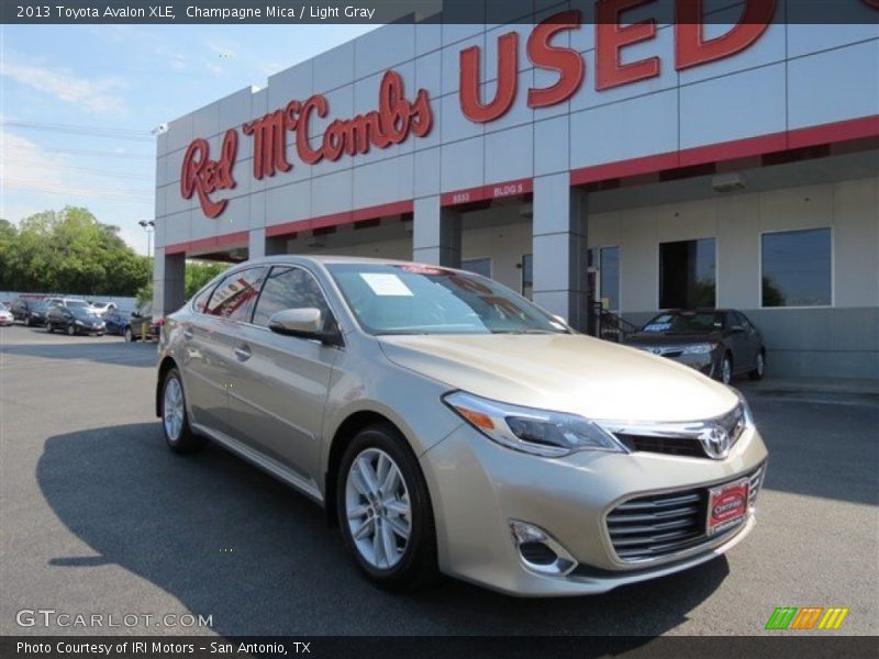 Champagne Mica / Light Gray 2013 Toyota Avalon XLE