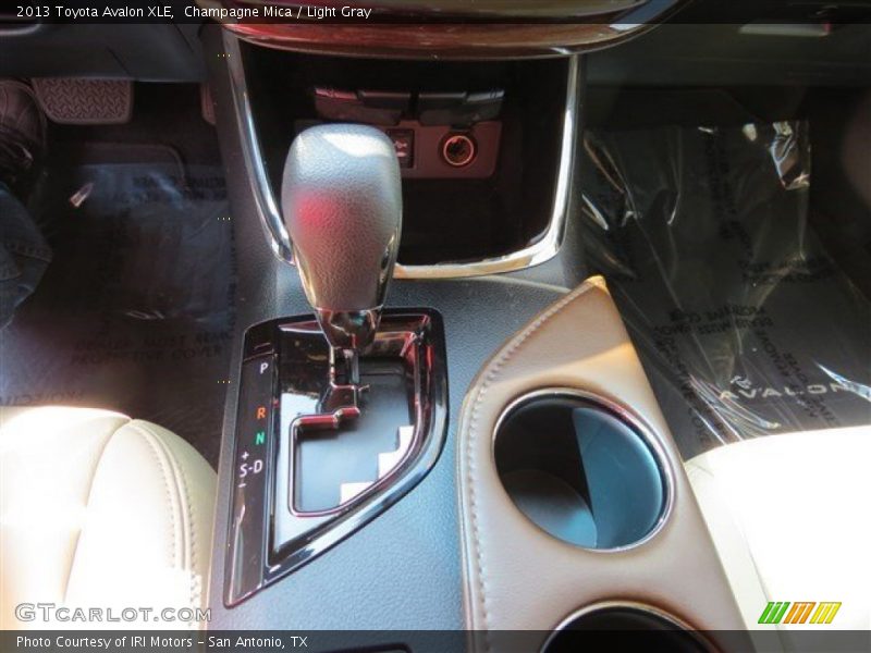 Champagne Mica / Light Gray 2013 Toyota Avalon XLE