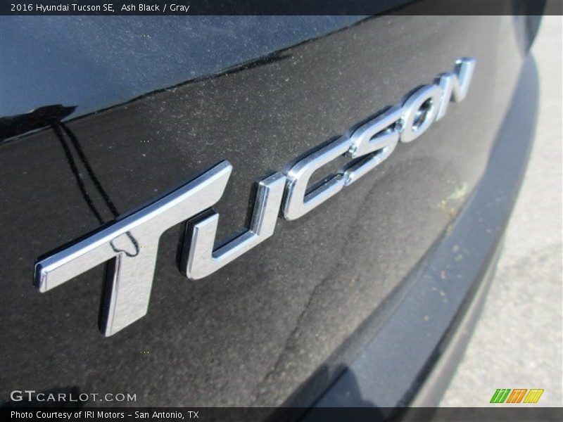 Ash Black / Gray 2016 Hyundai Tucson SE