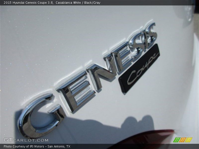 Casablanca White / Black/Gray 2015 Hyundai Genesis Coupe 3.8