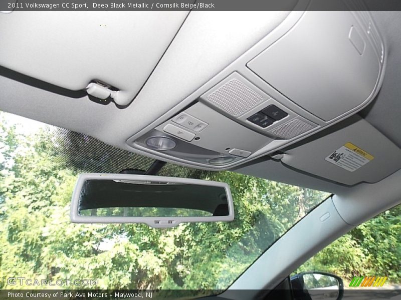 Deep Black Metallic / Cornsilk Beige/Black 2011 Volkswagen CC Sport