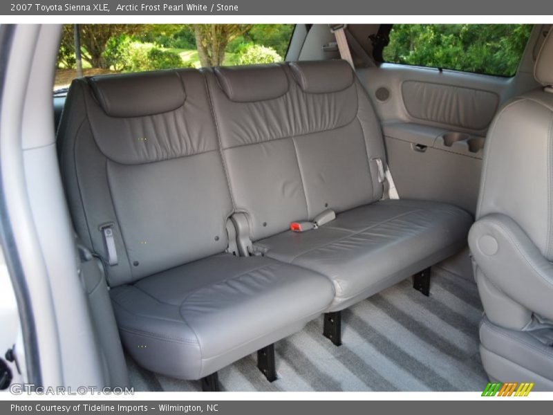 Arctic Frost Pearl White / Stone 2007 Toyota Sienna XLE