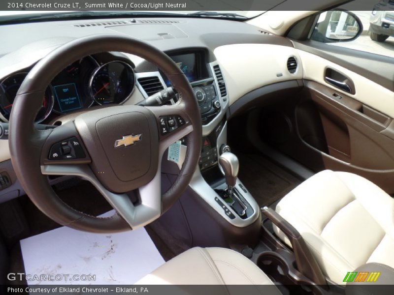 Summit White / Cocoa/Light Neutral 2014 Chevrolet Cruze LT