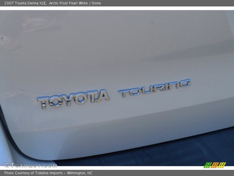 Arctic Frost Pearl White / Stone 2007 Toyota Sienna XLE