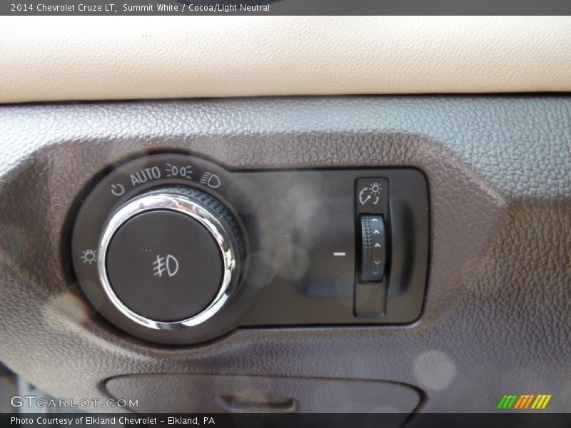 Summit White / Cocoa/Light Neutral 2014 Chevrolet Cruze LT