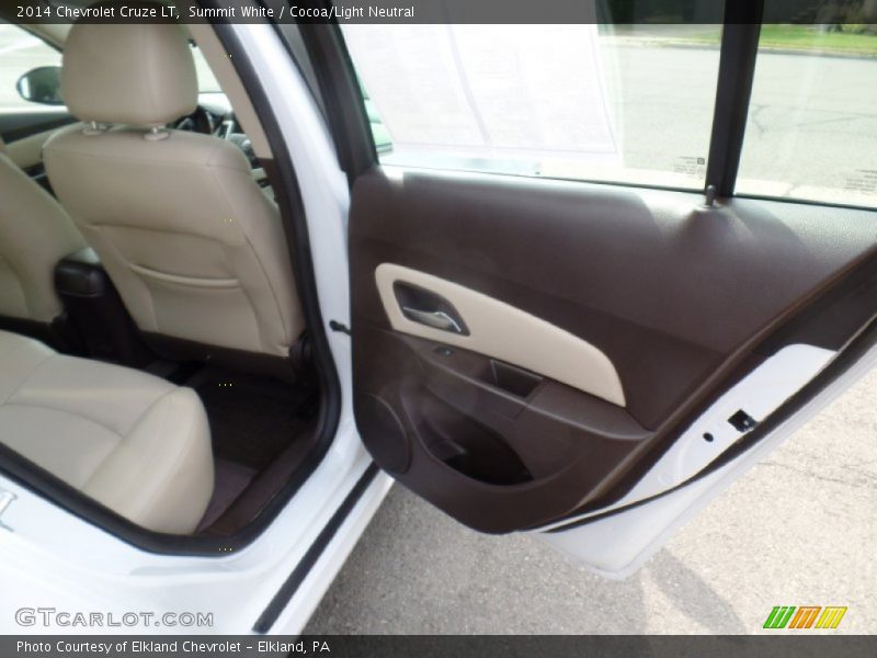 Summit White / Cocoa/Light Neutral 2014 Chevrolet Cruze LT