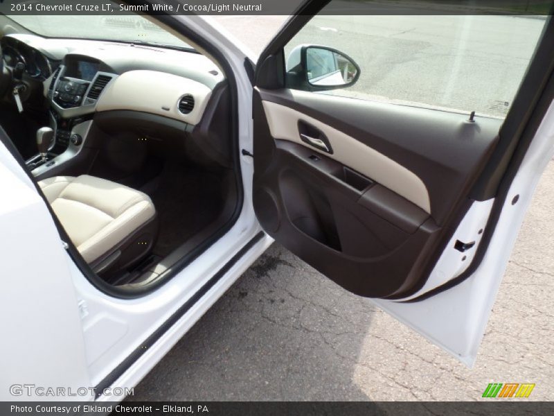 Summit White / Cocoa/Light Neutral 2014 Chevrolet Cruze LT