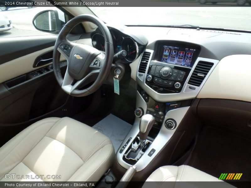 Summit White / Cocoa/Light Neutral 2014 Chevrolet Cruze LT