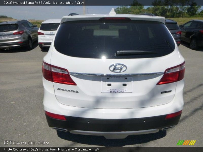 Monaco White / Gray 2016 Hyundai Santa Fe SE AWD