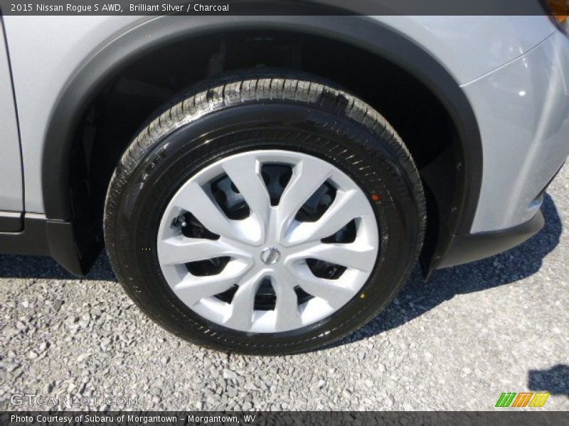 Brilliant Silver / Charcoal 2015 Nissan Rogue S AWD