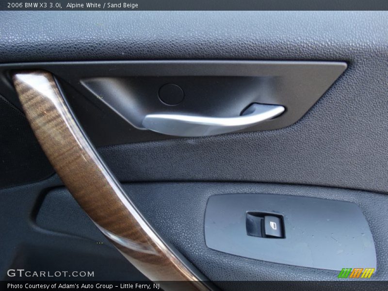 Alpine White / Sand Beige 2006 BMW X3 3.0i