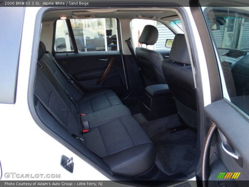 Alpine White / Sand Beige 2006 BMW X3 3.0i