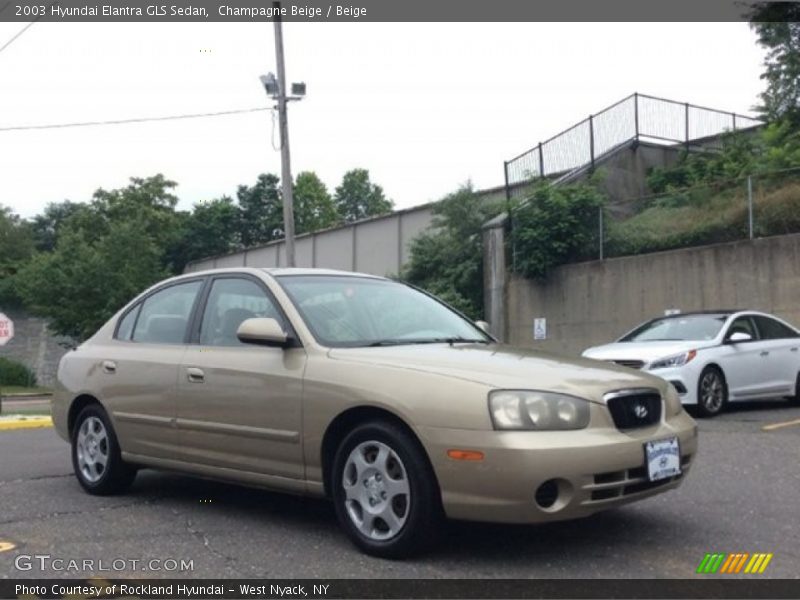 Champagne Beige / Beige 2003 Hyundai Elantra GLS Sedan