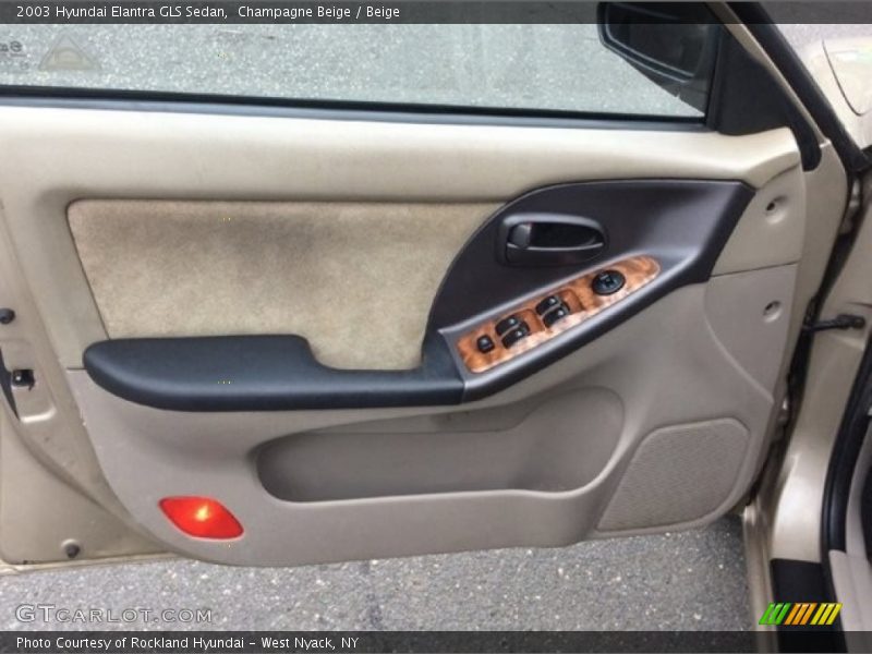 Champagne Beige / Beige 2003 Hyundai Elantra GLS Sedan
