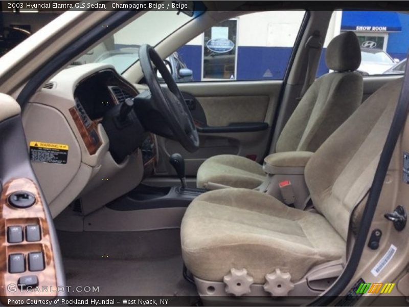 Champagne Beige / Beige 2003 Hyundai Elantra GLS Sedan