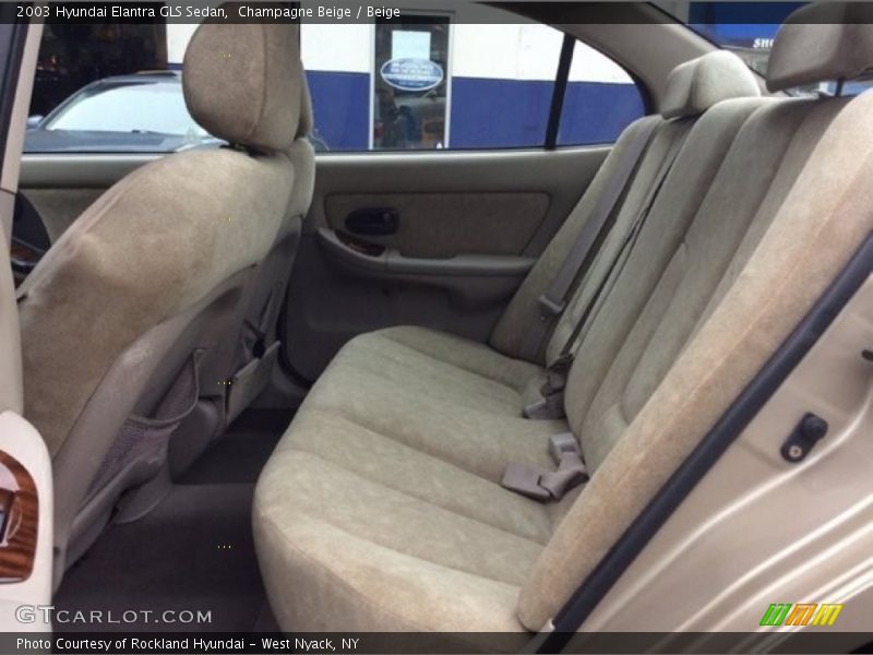 Champagne Beige / Beige 2003 Hyundai Elantra GLS Sedan