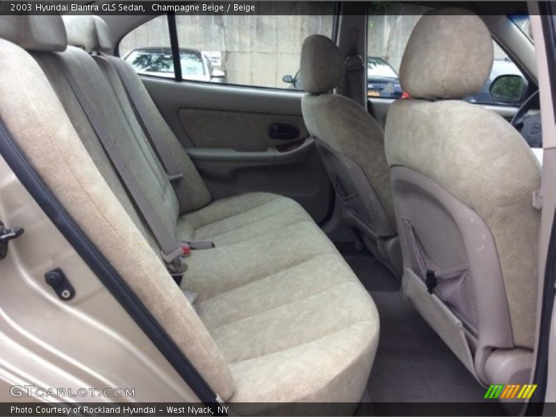Champagne Beige / Beige 2003 Hyundai Elantra GLS Sedan