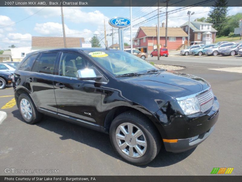 Front 3/4 View of 2007 MKX AWD