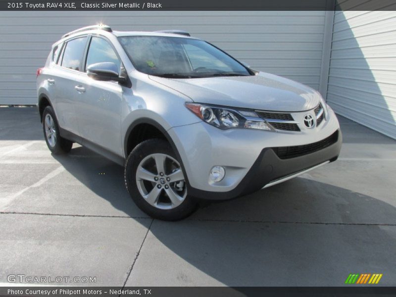 Front 3/4 View of 2015 RAV4 XLE