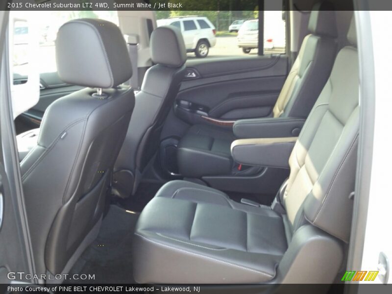 Summit White / Jet Black 2015 Chevrolet Suburban LTZ 4WD