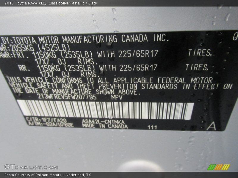 Classic Silver Metallic / Black 2015 Toyota RAV4 XLE