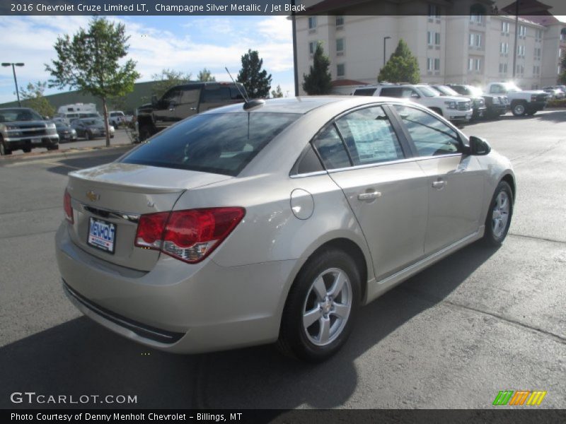 Champagne Silver Metallic / Jet Black 2016 Chevrolet Cruze Limited LT