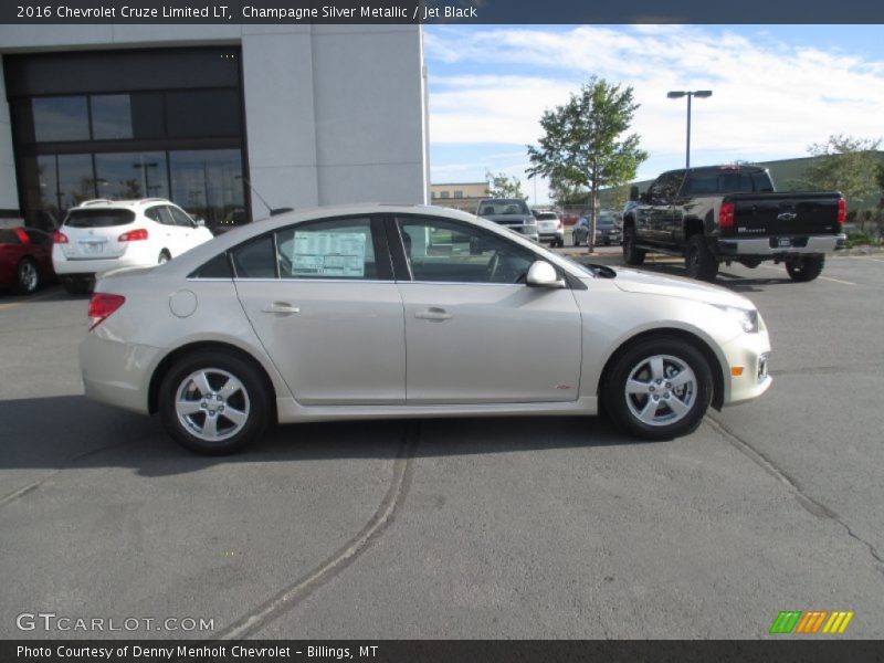 Champagne Silver Metallic / Jet Black 2016 Chevrolet Cruze Limited LT
