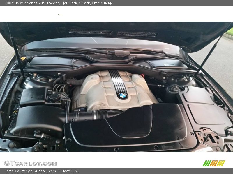 Jet Black / Black/Creme Beige 2004 BMW 7 Series 745Li Sedan