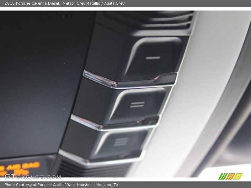 Meteor Grey Metallic / Agate Grey 2016 Porsche Cayenne Diesel