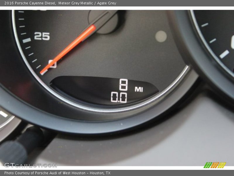 Meteor Grey Metallic / Agate Grey 2016 Porsche Cayenne Diesel