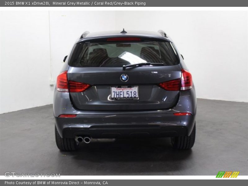 Mineral Grey Metallic / Coral Red/Grey-Black Piping 2015 BMW X1 xDrive28i