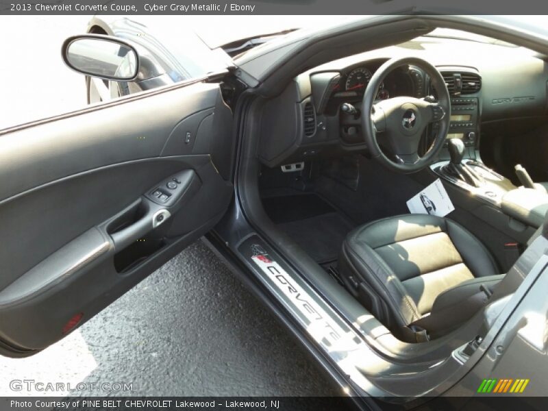 Cyber Gray Metallic / Ebony 2013 Chevrolet Corvette Coupe