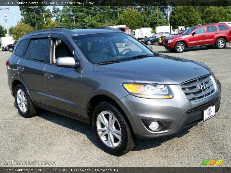 Mineral Gray / Gray 2011 Hyundai Santa Fe SE AWD