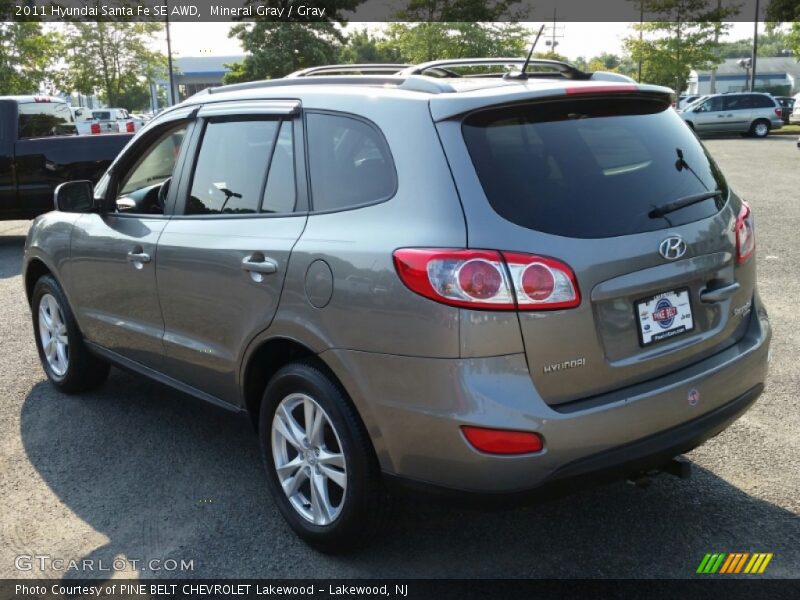 Mineral Gray / Gray 2011 Hyundai Santa Fe SE AWD