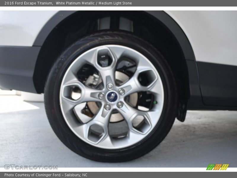White Platinum Metallic / Medium Light Stone 2016 Ford Escape Titanium