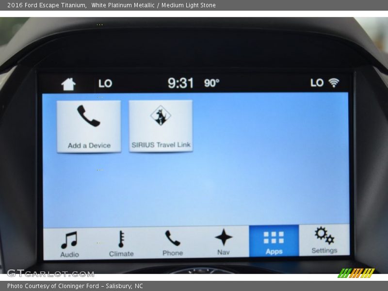 White Platinum Metallic / Medium Light Stone 2016 Ford Escape Titanium