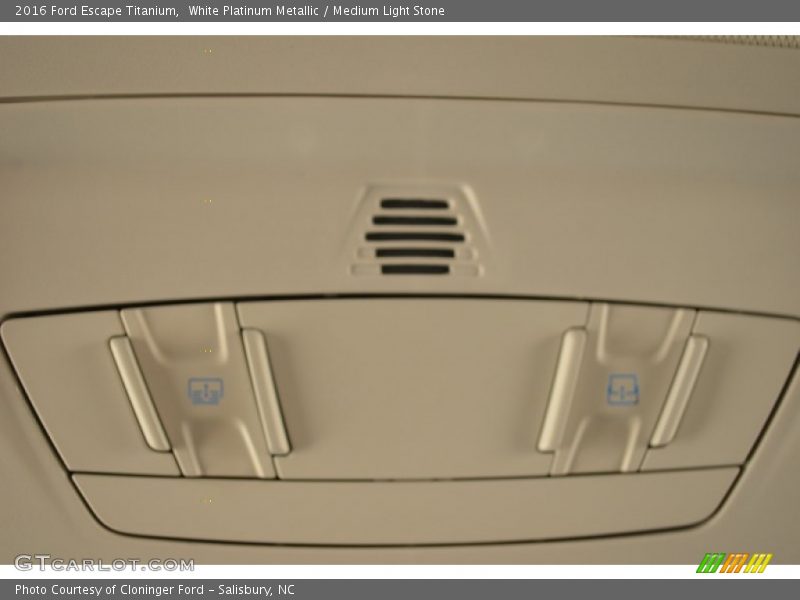 White Platinum Metallic / Medium Light Stone 2016 Ford Escape Titanium
