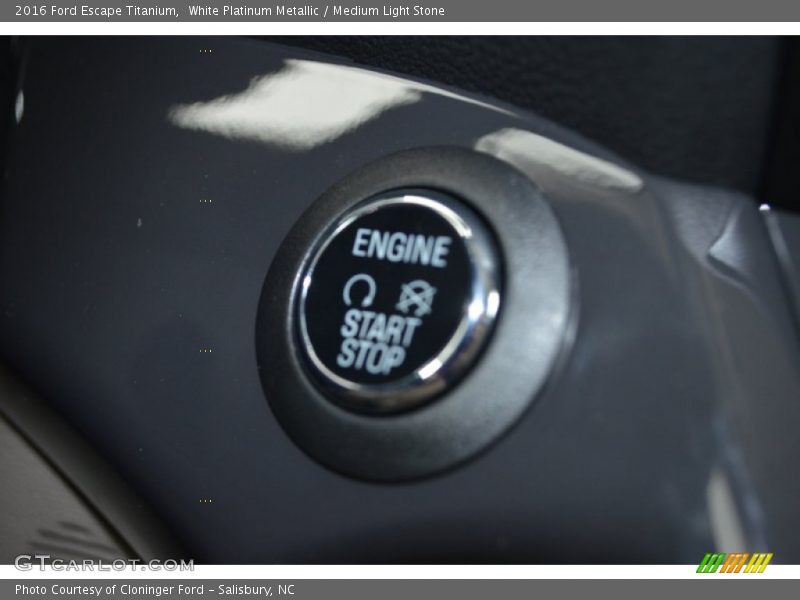 White Platinum Metallic / Medium Light Stone 2016 Ford Escape Titanium