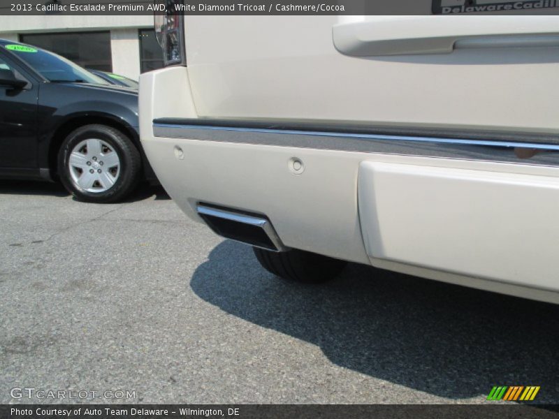 White Diamond Tricoat / Cashmere/Cocoa 2013 Cadillac Escalade Premium AWD